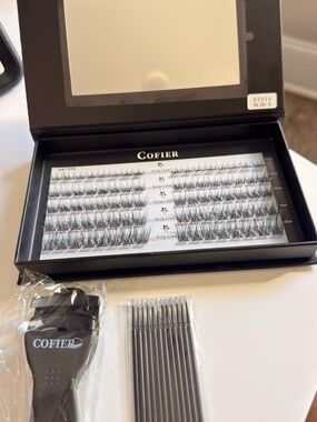 Black Individual Eyelash Clusters - Black
